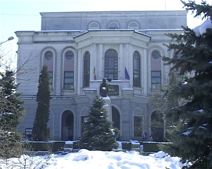 Teatrul "Mihai Eminescu" Botosani