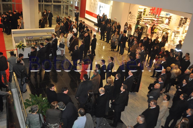 inaugurare mall Botosani cu oficialitati