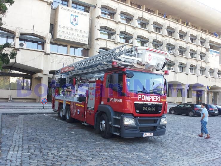 masina de pompieri noua la Botosani