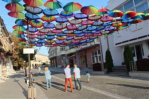 umbrele centrul vechi botosaniumbrele centrul vechi botosani