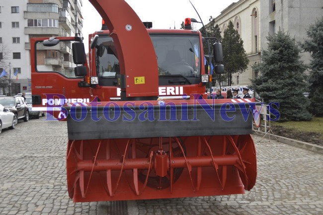 autofreza, stiri, pompieri, botosani