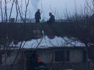 casa incendiu- pompieri botosani