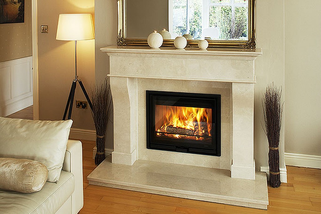 Şemineele clasice şi semineele moderne. Echipa Pefoc.ro îţi face alegerea mai uşoară