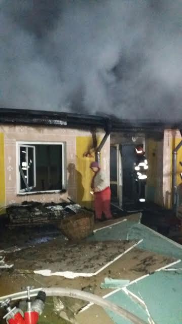 incendiu casa oneaga botosani