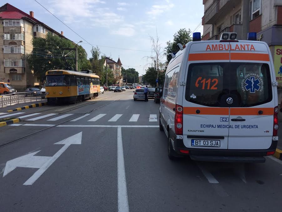 accident trecere de pietoni strada Ion Pillat botosani