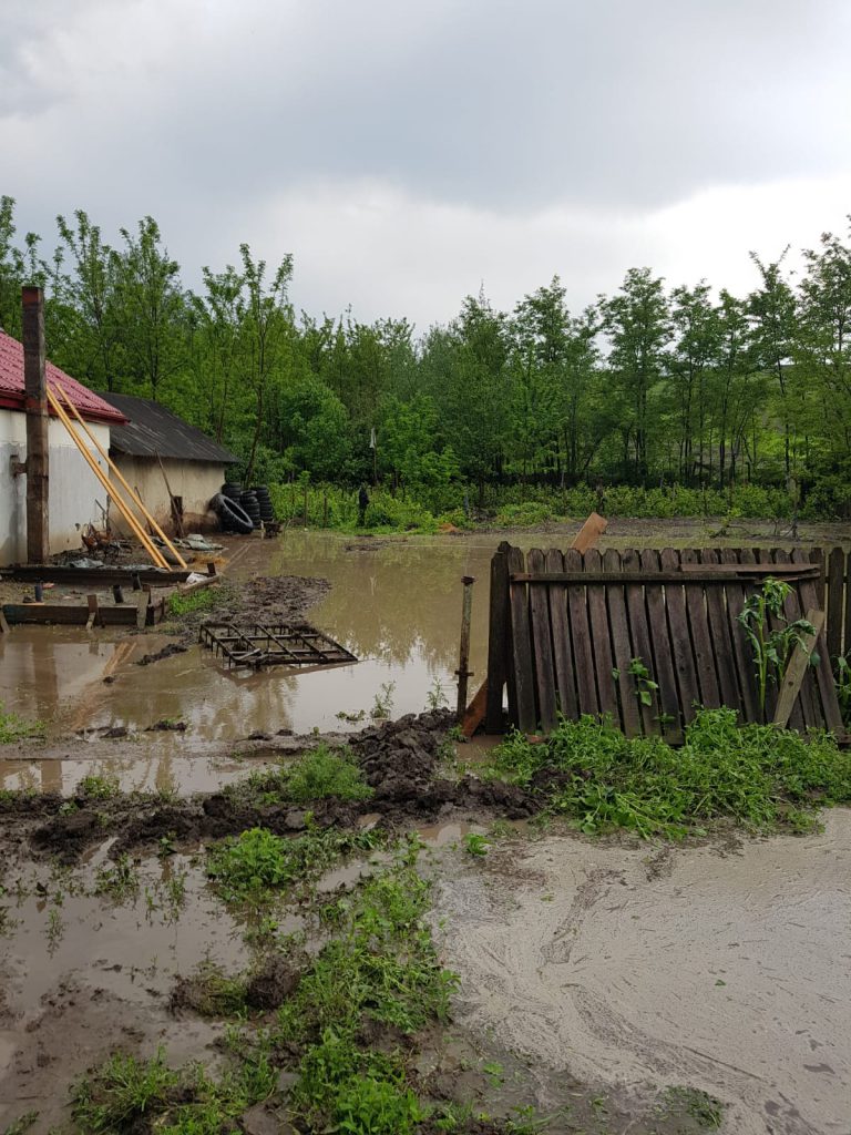 inundatii case Iacobeni- Dangeni- Botosani