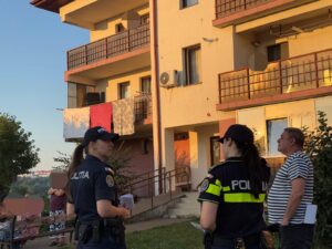Perchezitii locuinte Cismea politie masini