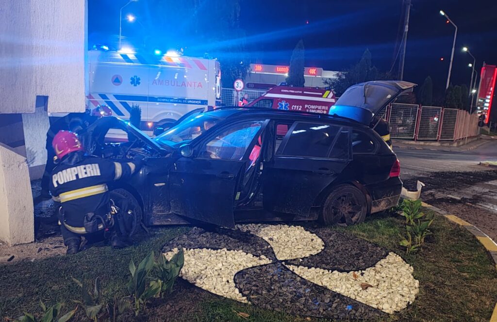 accident sens giratoriu la iesire din Botosani spre Iasi