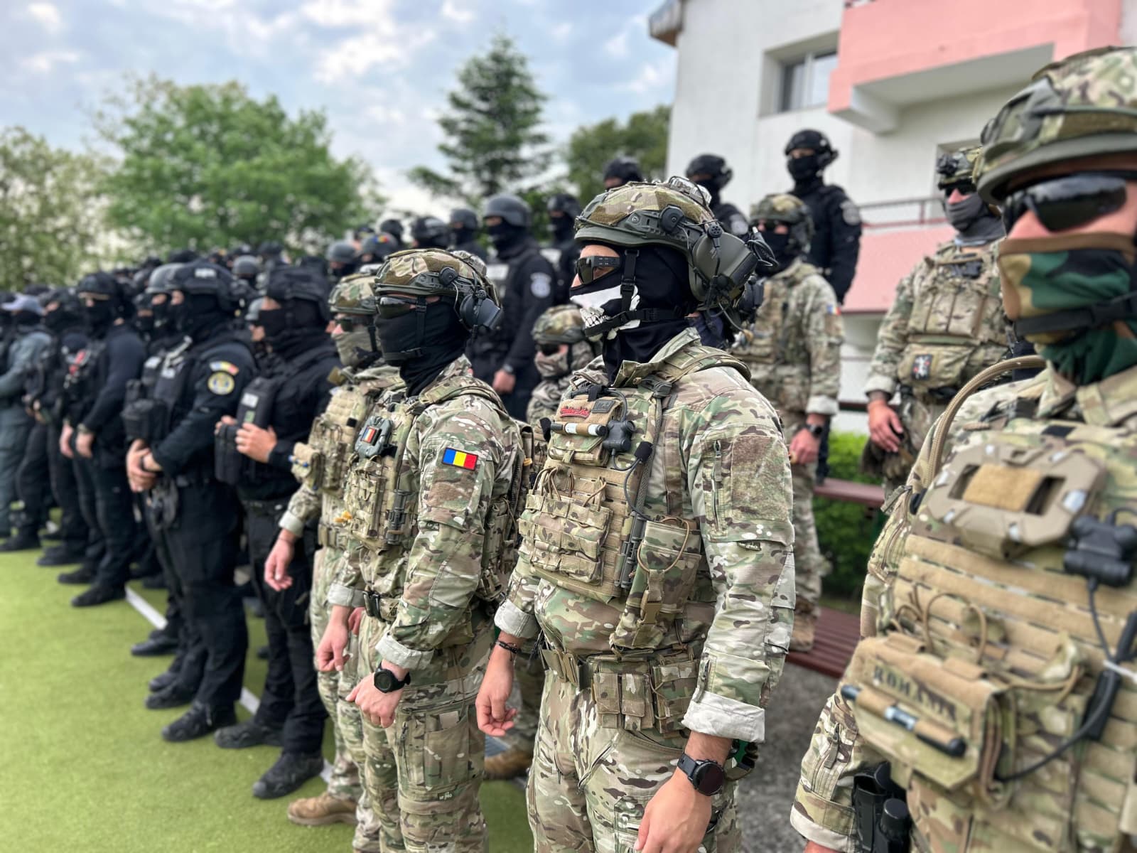 VIDEO Trei state își unesc trupele speciale la Botoșani. Peste 100 de luptători de elită își testează limitele într-un exercițiu de amploare